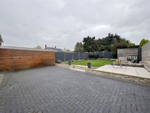 Photo 20- click for photo gallery